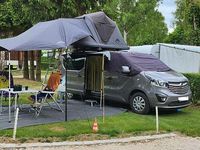 Gebraucht Opel Vivaro 145 PS (106 kW) 2016 Andere farben Van / Kleinbus