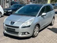 Gebraucht Peugeot 5008 2011 Van / Kleinbus