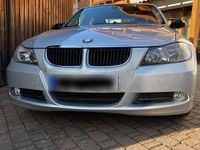 Gebraucht BMW 320 150 PS (110 kW) 2007 Silber Limousine