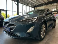 Gebraucht Ford Focus Titanium 125 PS (91 kW) 2018 Blau Limousine