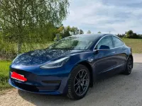 Brugt Tesla Model 3 Standard Range Plus 225 kW (306 HK) 2019 Blå Sedan