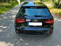 Gebraucht Audi A3 Sportback e-tron Sport 204 PS (150 kW) 2018 Schwarz Kleinwagen