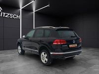 Gebraucht VW Touareg Terrain Tech 262 PS (192 kW) 2017 Deep black perleffekt SUV