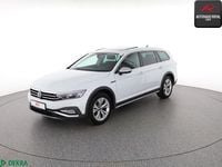 Gebraucht VW Passat Alltrack 200 PS (147 kW) 2023 Gletscherweiß Kombi
