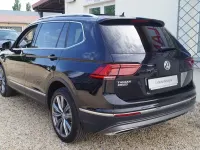 Gebraucht VW Tiguan Allspace Highline 239 PS (175 kW) 2017 Deep black perleffekt SUV