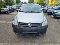 Gebraucht VW Fox Basis 54 PS (39 kW) 2006 Reflexsilber metallic Kleinwagen