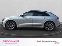 Gebraucht Audi Q8 Ambiente 231 PS (169 kW) 2025 Silber SUV