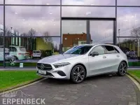 Gebraucht Mercedes A200 Night 163 PS (119 kW) 2023 Iridiumsilber Limousine
