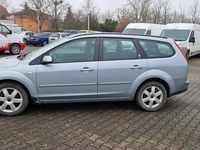 Gebraucht Ford Focus Ghia 136 PS (100 kW) 2005 Grau Kombi