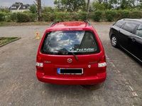 Second-hand Mazda Demio 63 CP (46 kW) 2002 Roșu Hatchback