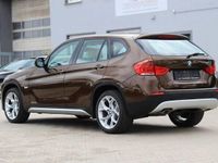 Gebraucht BMW X1 xLine 143 PS (105 kW) 2010 Braun SUV