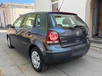Gebraucht VW Polo 80 PS (58 kW) 2008 Grau Kleinwagen