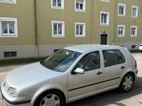 Gebraucht VW Golf IV 2001 Silber Kleinwagen