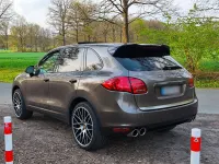 Second-hand Porsche Cayenne 317 CP (233 kW) 2011 Maro SUV