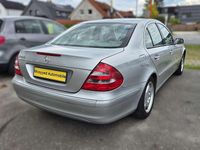 Gebraucht Mercedes E240 177 PS (130 kW) 2002 Brillantsilber  metalliclack Limousine