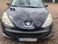Gebraucht Peugeot 206+ 75 PS (55 kW) 2009 Grau Kleinwagen