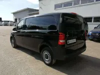 Gebraucht Mercedes Vito 163 PS (119 kW) 2024 Schwarz obsidianschwarz (metallic) Van
