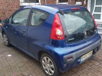 gebraucht Peugeot 107 10770 Urban Move