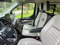Usata Ford Tourneo Titanium 131 CV (96 kW) 2021 Nero Monovolume