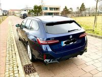 Gebraucht BMW 540 Performance 303 PS (222 kW) 2025 Blau Kombi