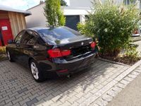 Gebraucht BMW 320 184 PS (135 kW) 2013 Schwarz Limousine