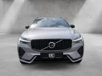 Gebraucht Volvo XC60 Ultimate 197 PS (144 kW) 2024 Silber / silver dawn (metallic) SUV