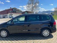 Gebraucht VW Sharan Match 140 PS (102 kW) 2013 Schwarz Van / Kleinbus