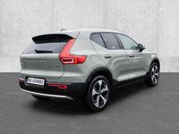Gebraucht Volvo XC40 Core 129 PS (94 kW) 2023 Gruen SUV