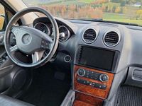 Gebraucht Mercedes ML320 224 PS (164 kW) 2006 Schwarz SUV