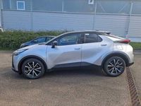Gebraucht Toyota C-HR Team 140 PS (102 kW) 2024 Silver metallic / black SUV