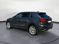 Gebraucht Audi SQ2 Design 301 PS (221 kW) 2024 Grau SUV