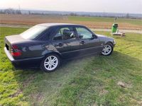 Gebraucht Mercedes C240 170 PS (125 kW) 1998 Schwarz Limousine