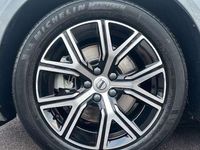 Gebraucht Volvo V60 Core 197 PS (144 kW) 2024 Vapour grey Kombi