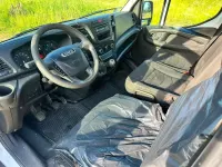 Gebraucht Iveco Daily 145 PS (106 kW) 2015 Blau Limousine