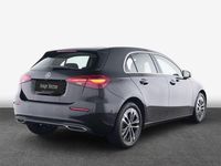 Gebraucht Mercedes A200 Advanced 163 PS (119 kW) 2024 Schwarz Limousine