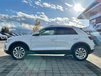 Gebraucht VW T-Roc Style 150 PS (110 kW) 2023 Pure white/weiß SUV