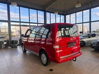 Gebraucht VW Transporter 102 PS (75 kW) 2014 Rot Van