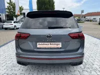 Gebraucht VW Tiguan Allspace R-line 245 PS (180 kW) 2023 Grau SUV