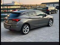 Gebraucht Opel Astra 110 PS (80 kW) 2017 Schwarz Limousine