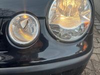 Gebraucht VW Polo 64 PS (47 kW) 2003 Schwarz Kleinwagen