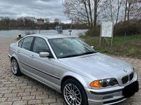 Gebraucht BMW 320 170 PS (125 kW) 2001 Silber Limousine