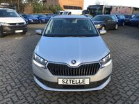 Gebraucht Skoda Fabia Ambition 60 PS (44 kW) 2022 Silber Kleinwagen