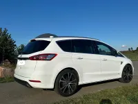 Gebraucht Ford S-MAX Titanium 190 PS (139 kW) 2020 Weiß Van / Kleinbus