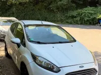 Gebraucht Ford Fiesta Trend 60 PS (44 kW) 2013 Weiß Kleinwagen