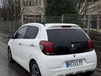 Gebraucht Peugeot 108 Allure 82 PS (60 kW) 2016 Weiß Kleinwagen