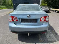 Brugt VW Jetta Comfortline 150 HK (110 kW) 2005 Blå Sedan