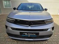 Neu Opel Mokka 131 PS (96 kW) 2025 Lack grau artense/typ aussenverkleidung metalliclackierung SUV