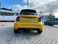 Neu Fiat 500 Icon 65 PS (47 kW) 2026 Sun of italy gelb metallic Kleinwagen