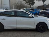 Gebraucht Ford Focus Trend 101 PS (74 kW) 2018 Weiß Limousine