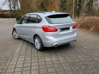 Gebraucht BMW 218 Active Tourer 150 PS (110 kW) 2020 Silber Van / Kleinbus